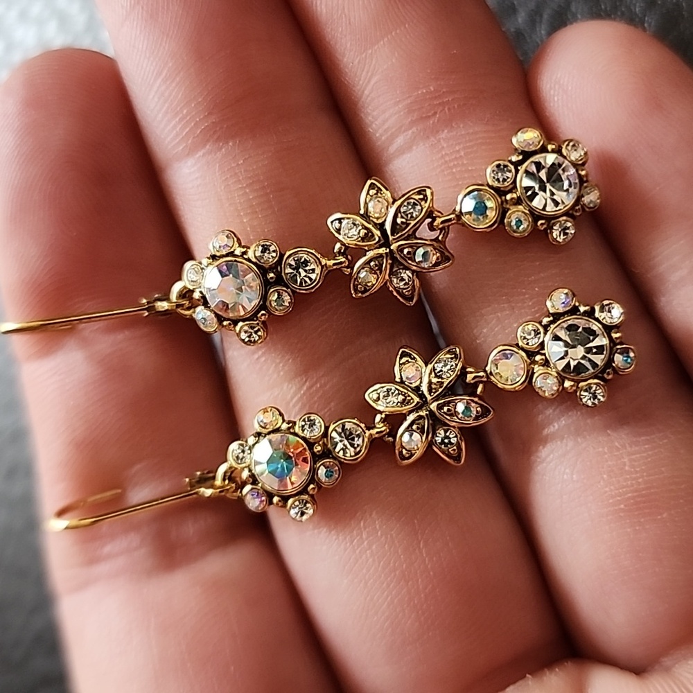 Joan Rivers earrings - Picture 5 of 10